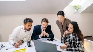 Marketing Automation B2B : Guide Complet, Outils et Stratégie